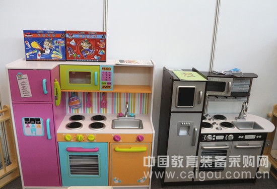 专注儿童家具