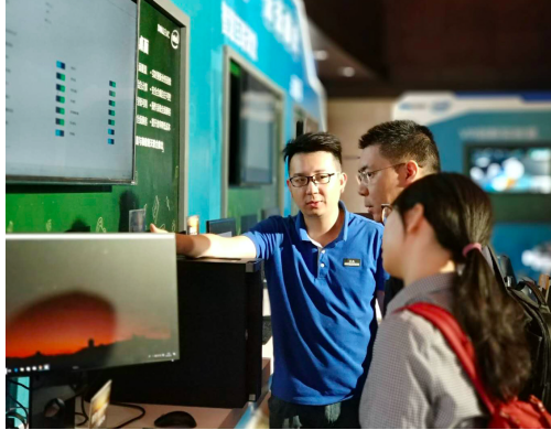 和信创天联手戴尔打造教育行业混合云桌面解决方案