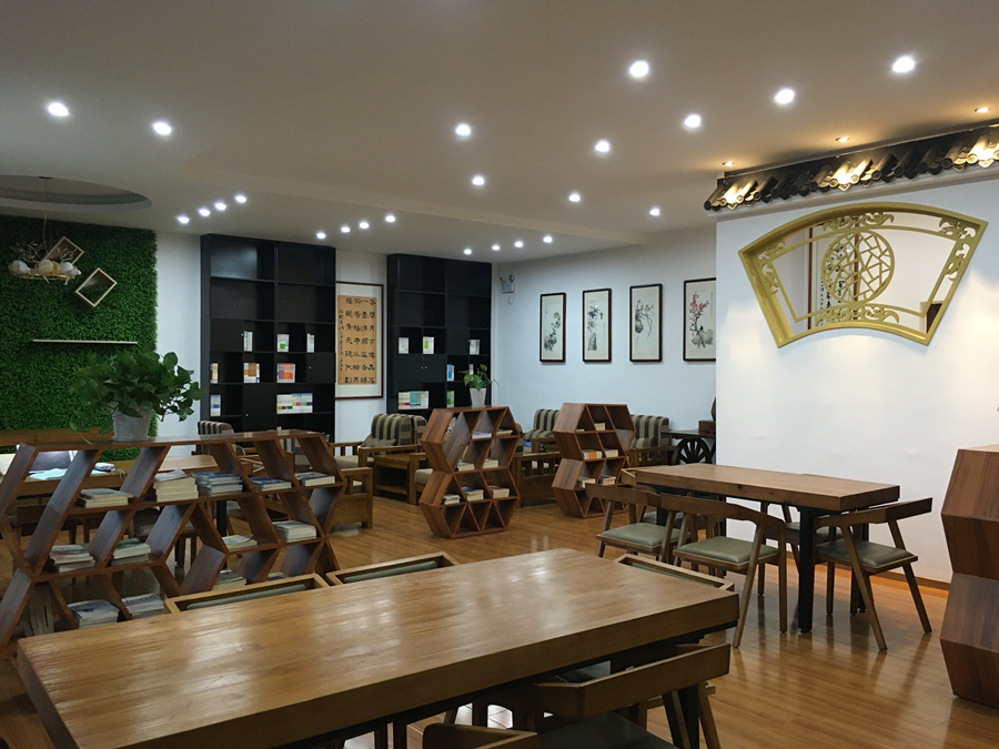 江西宜春市第九中学图书馆