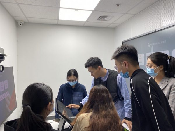 “沉浸式招聘”吸引畢業生，新東方在線春季校招走向圓滿收官
