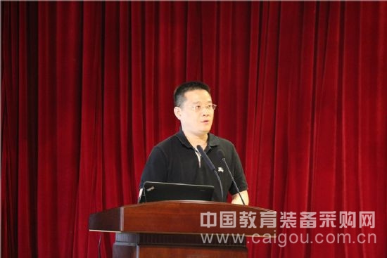 江蘇省泰州市成功舉辦教育裝備“數字化學習”專題展演活動