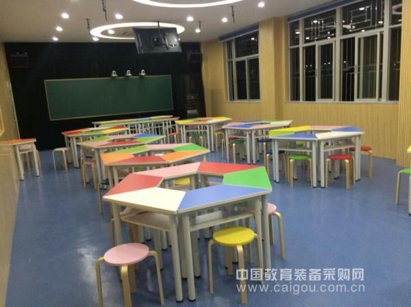 深圳沙西小学：专业五机位录播教室