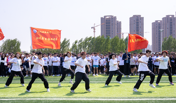 沈陽科技學院2023年大學生體育文化節開幕式暨春季校園馬拉松賽成功舉辦