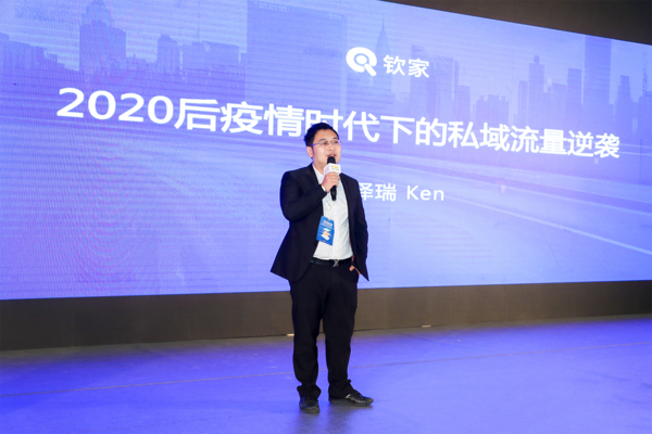 大咖蒞臨·簽約不斷·云上展覽，智能校服引領中國校服流行趨勢！