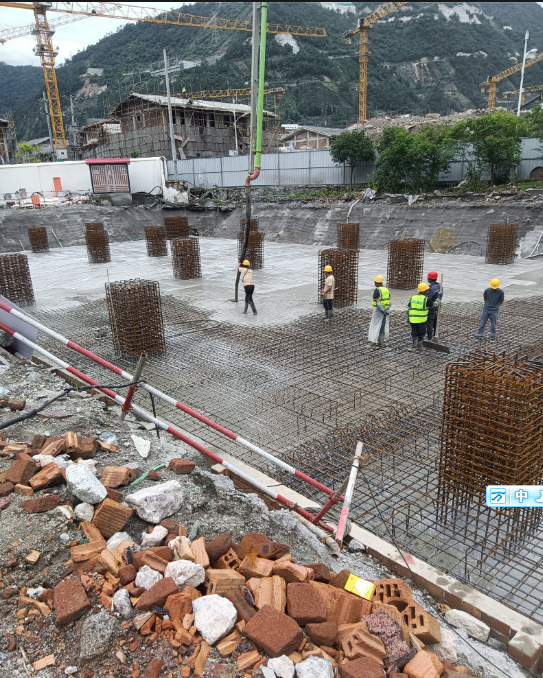 四川雅安市“ 9·5”瀘定地震校舍維修加固項目全面完成