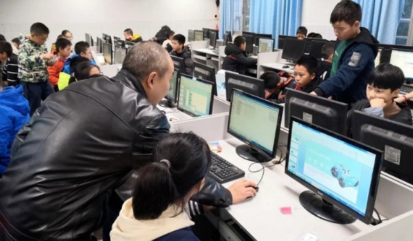 打造“智慧校園” 遂寧市教育體育局全面推進學校聯網攻堅工作