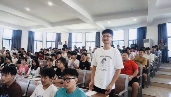 开学第一课！强智科技走进长沙幼儿师范高等专科学校