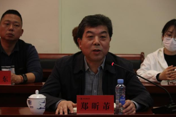 景德鎮學院召開輔導員座談會