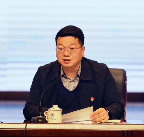 貴州民族大學科級以上干部學習貫徹黨的二十大精神輪訓班暨黨員學習貫徹黨的二十大精神示范班開班