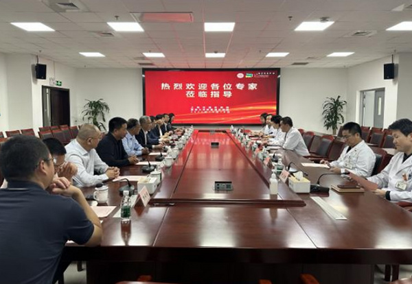 河西學院黨委書記梁兆光一行赴復旦大學附屬中山醫院考察學習