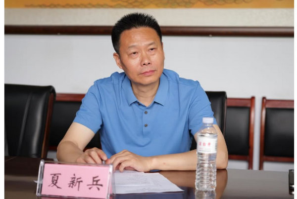 非遗传承与现代艺术教育“双向奔赴”——湖北美术学院与山西绛州澄泥砚研制有限公司共建产学研实训基地