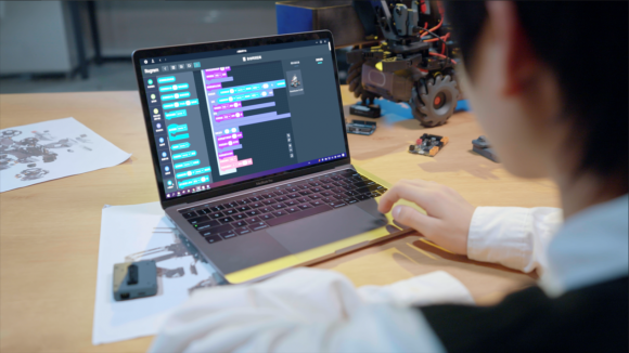 大疆發布 AI 人工智能教育套件，全流程 AI 學習，中小學 AI 教育的最佳實踐方案
