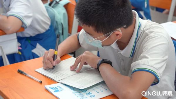 智慧紙筆賦能課堂“新教學”！華南師大附中各學科探出新模式