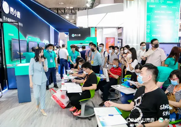 青小鹿K12品牌强势亮相第79届中国教育装备展