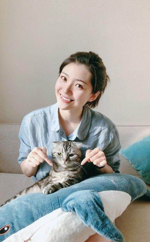 左手堅持，右手鼓勵 新東方在線英語老師許盼的陪伴式教學