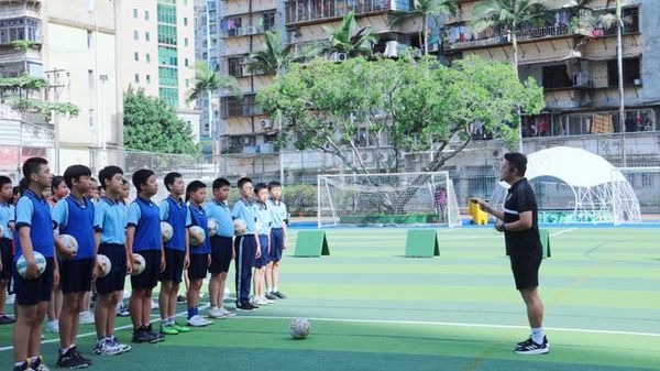 五年深入合作&简极携手梧村小学共建数智化校园足球体系