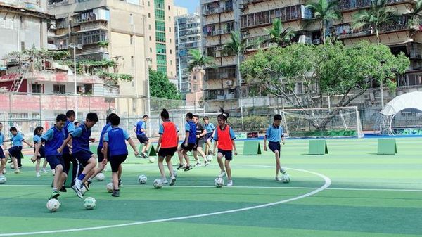 五年深入合作&简极携手梧村小学共建数智化校园足球体系