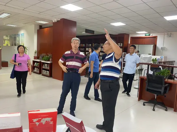 2020.08.28圖情資訊|中國圖書館學會中小學圖書館分會秘書處人員赴天津、秦皇島調研