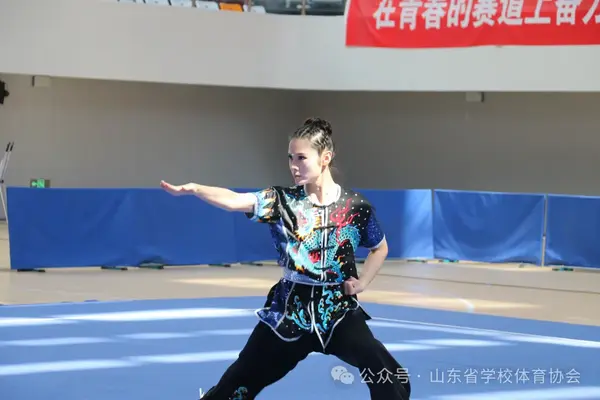 山東省第十七屆大學生運動會武術比賽在濰坊隆重開賽