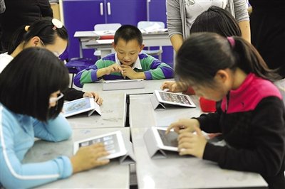 iPad深入小学课堂传道解惑