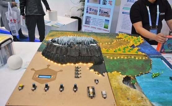 DFRobot携手天成源通助力北京教育装备展